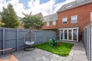 Rear- click for photo gallery